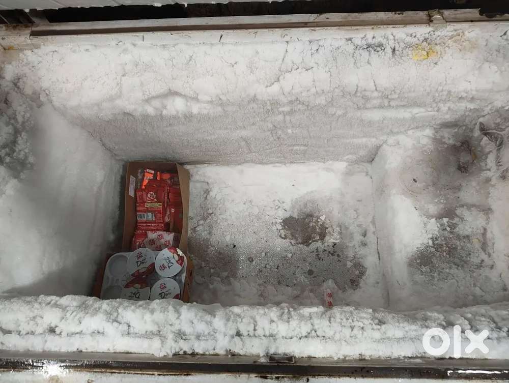 Tata voltas ice cream freezer 400L