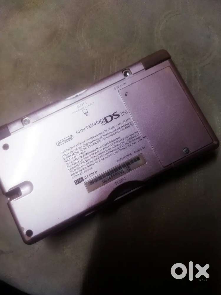 Nintendo DS lite