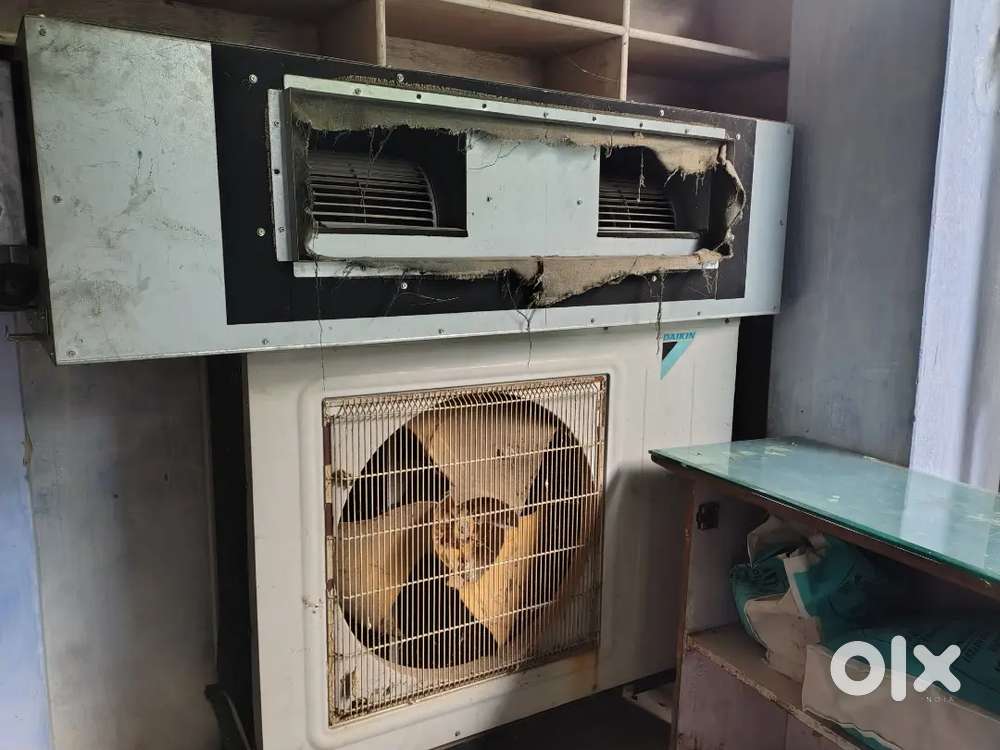 Daikin 8 Ton Duct AC with Aluminium Panelling – Best Price!
