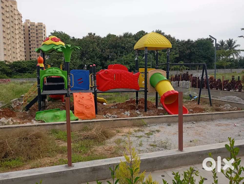 South-Facing 30x54 Site for Sale in VR Royal Homes – ₹6,700/sq.ft