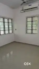 Rent 2BHK shreyas apartment thuvariman near queen Meera school
