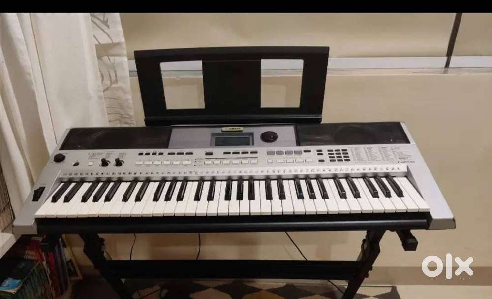 Yamaha PSR I 455