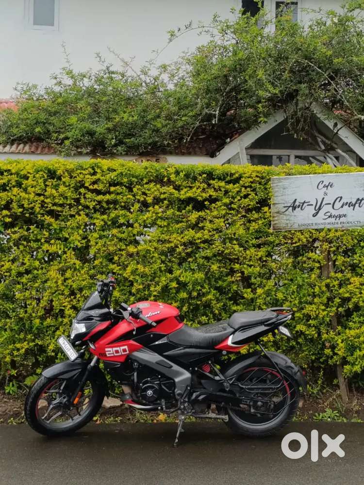 single owner show room condition