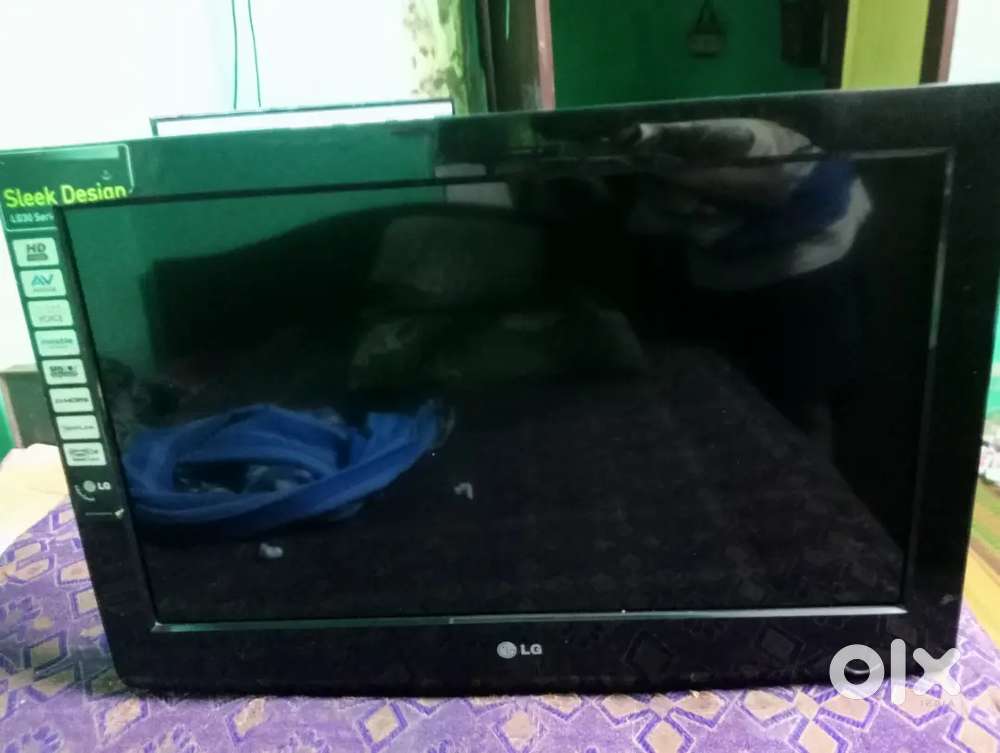 LG SILK DESIGN LCD TV
