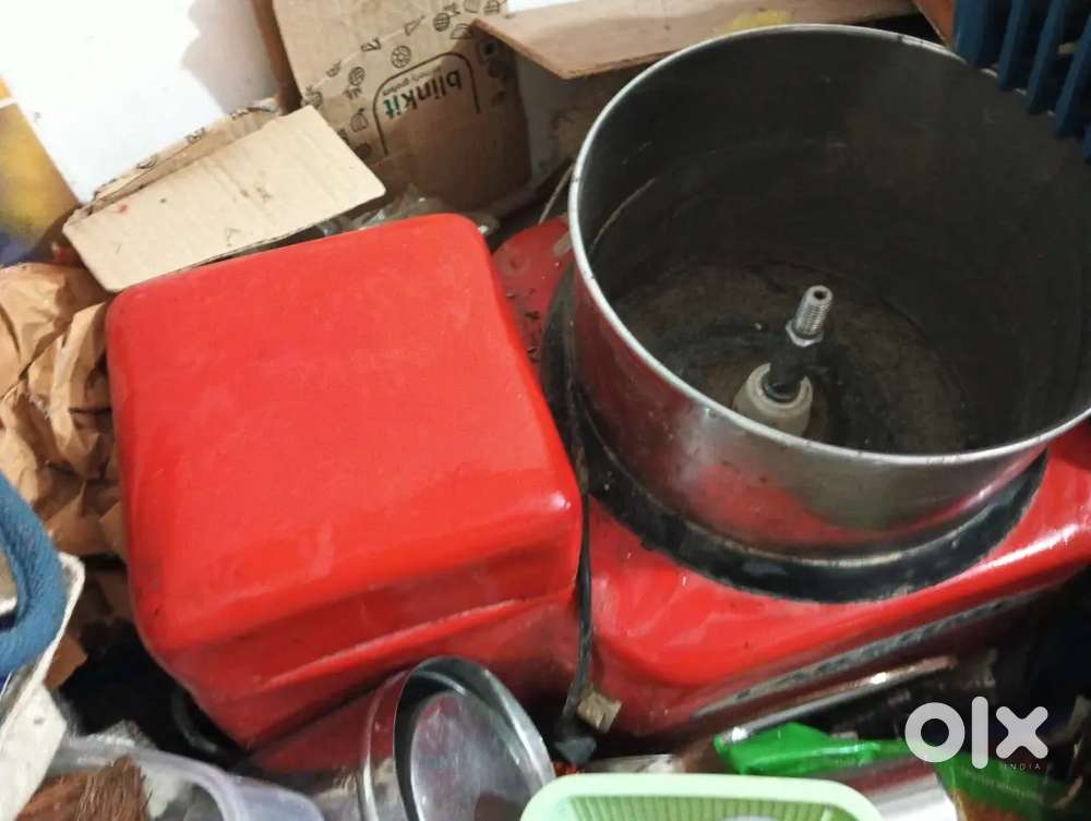 Grinder tilting lakshmi