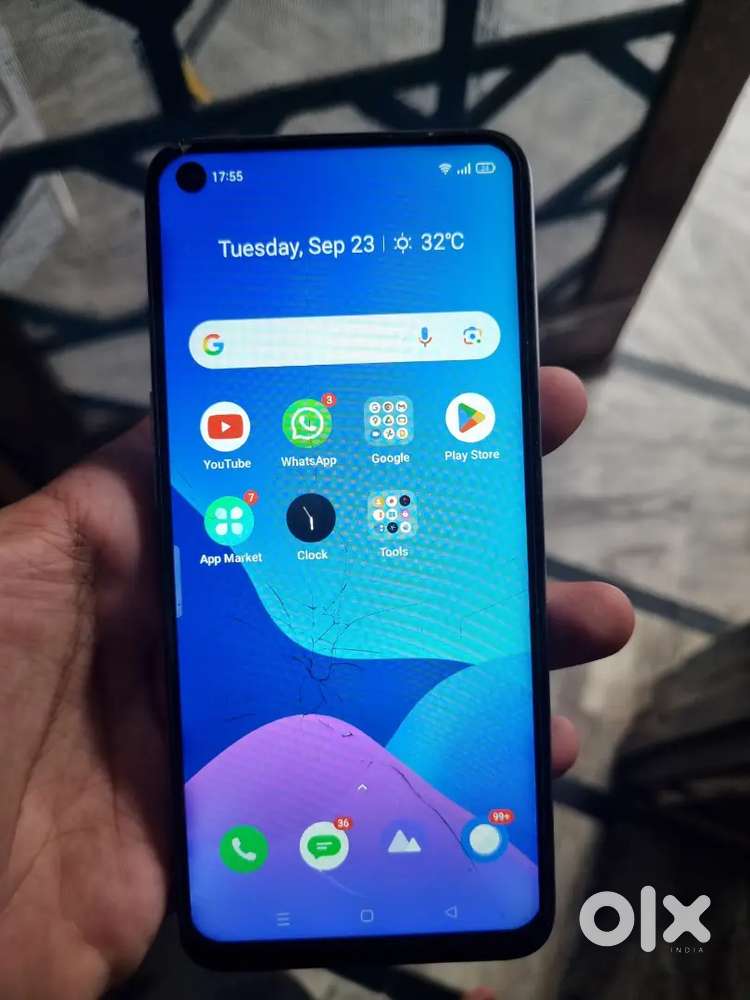 Realme 6 -4/64 front glass break rest evening working fine