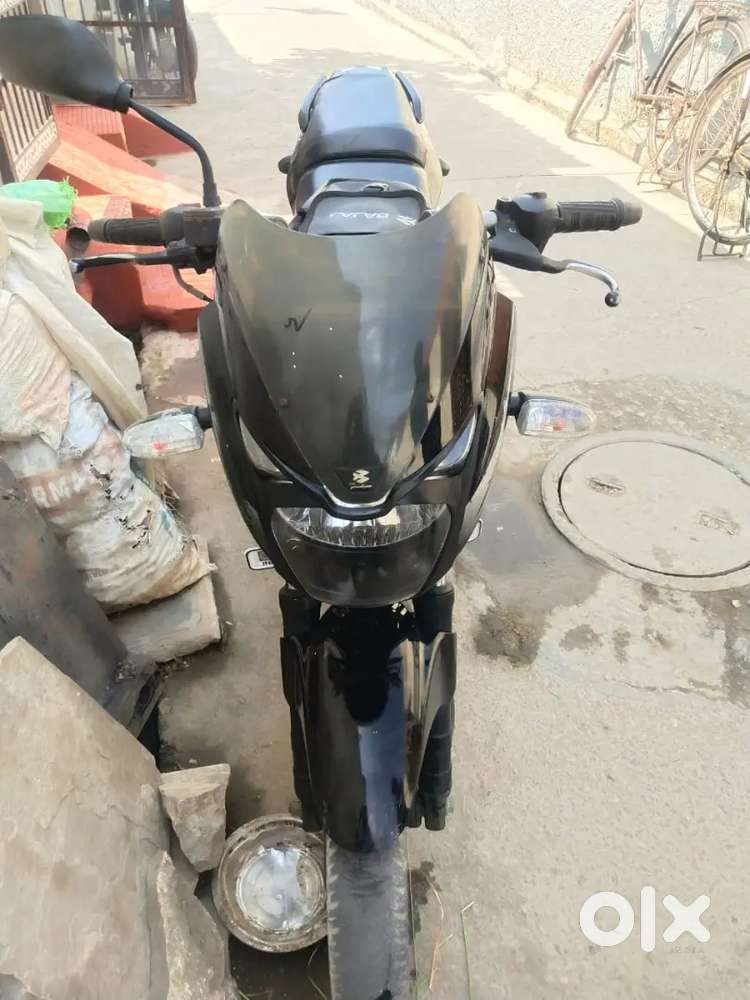 Urgent sale pulsar 180