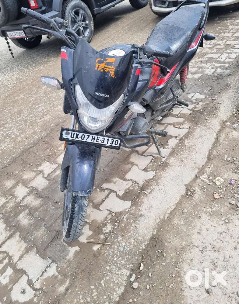 Selling Honda shine bike