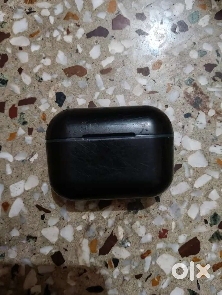 Noise earbuds