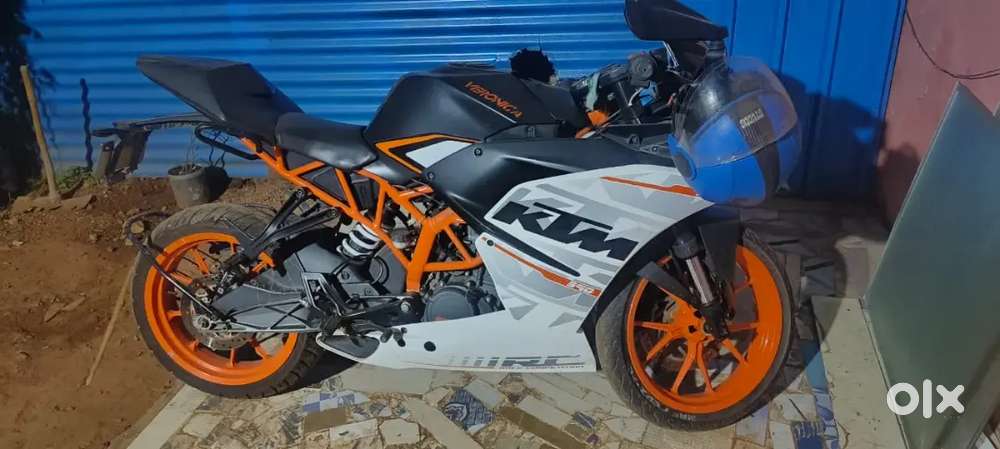 Its my Ktm 200.. modify RC 390 conditions good all Wark showroom ktm.