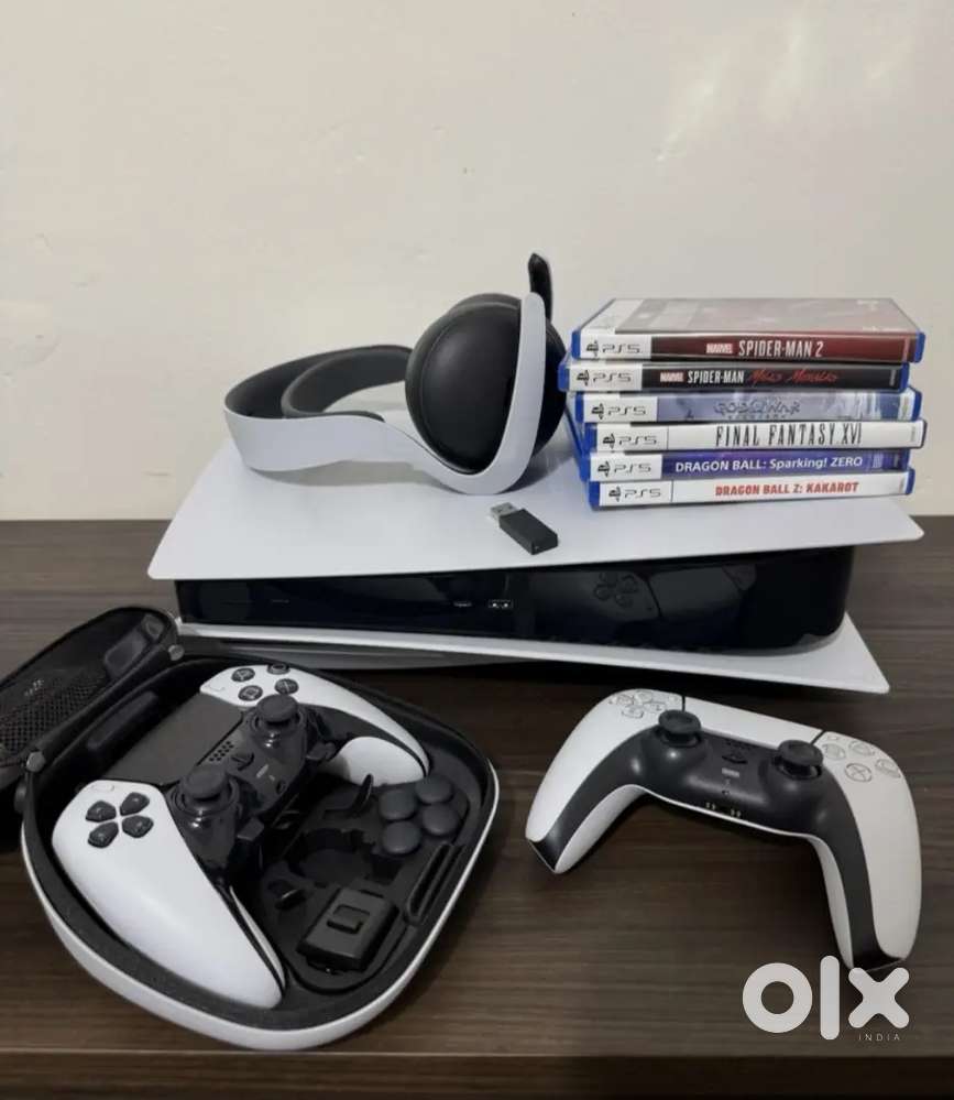 Playstation 5 (Disc Version) Bundle - Includes Games & Charging Dock