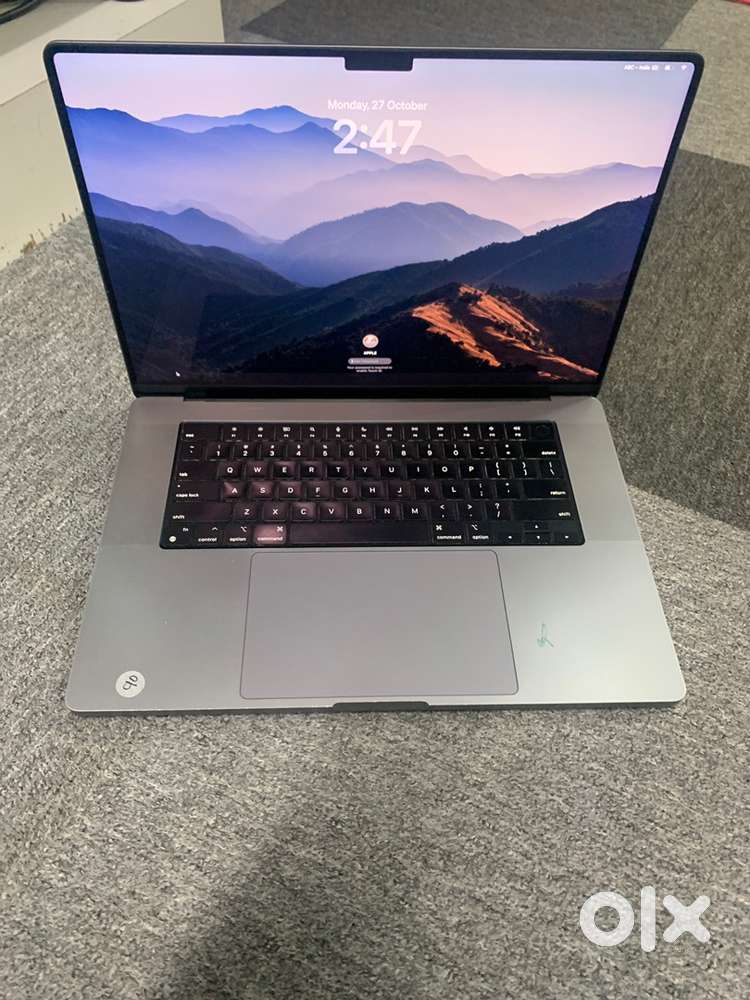 Macbook Pro M1 Pro Chip/2021/16inch/32GB RAM/512GB SSD/Good working