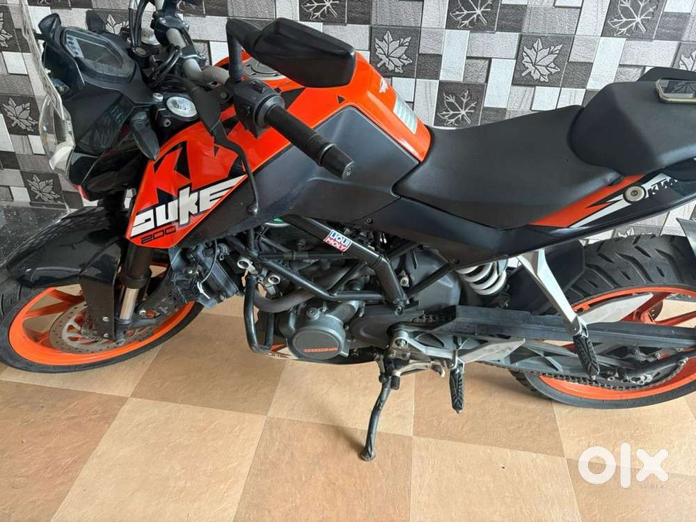 Ktm duke 125
