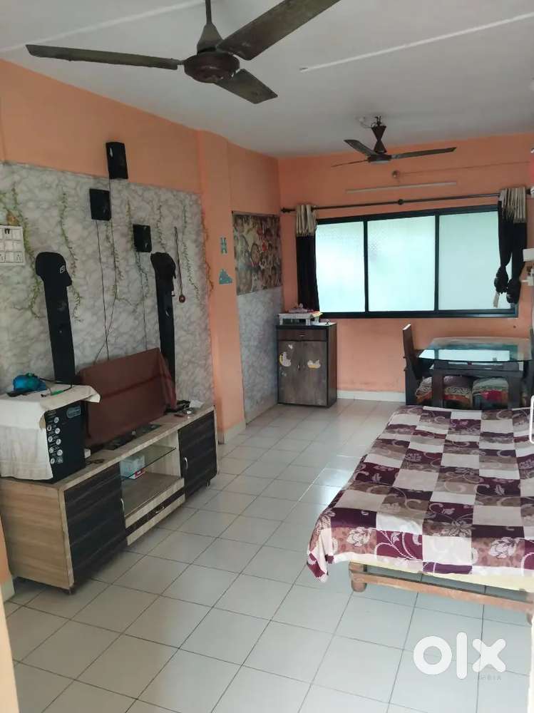 Spacious 1 BHK for Rent – Big Hall + Open Sky Balcony