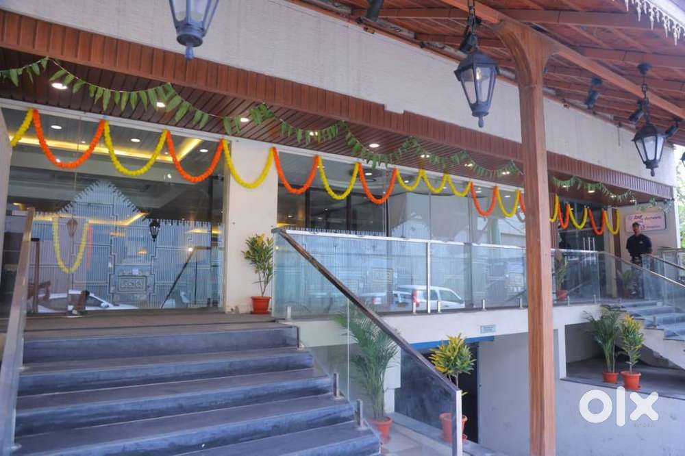 Restaurant On Lease