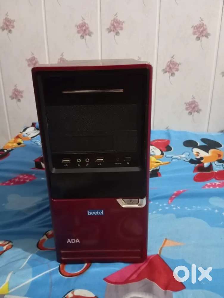 Dual core CPu 2GB RAM 320 GB hard disc