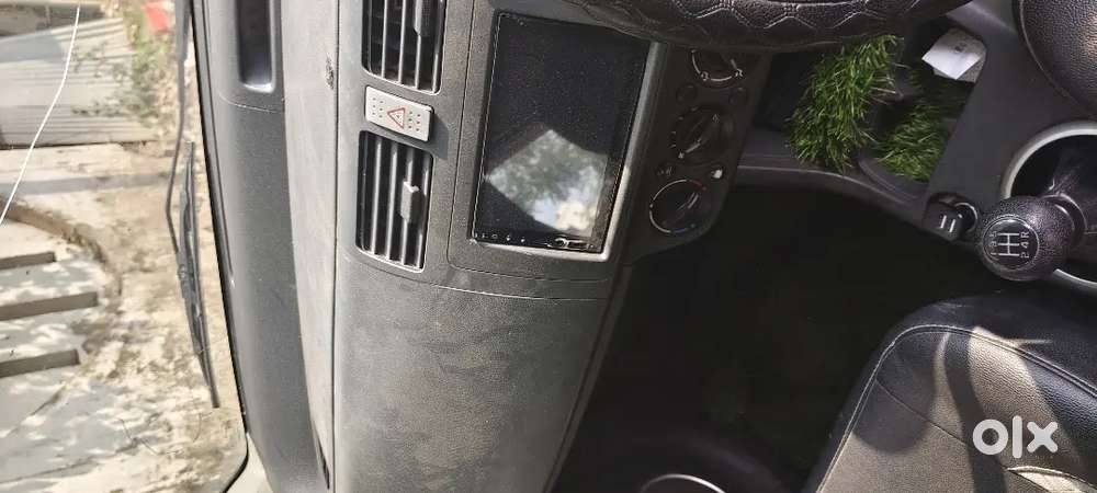 Maruti Suzuki Swift 2011 Diesel 100000 Km Driven