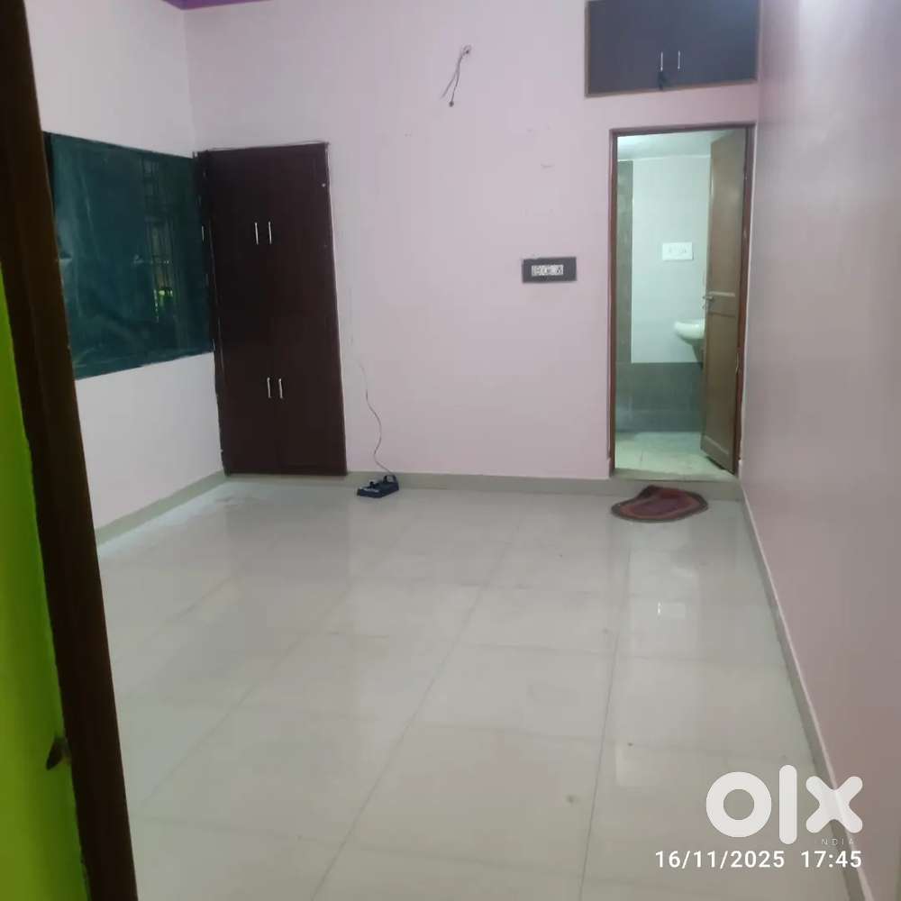 PRIME LOCATION SNEH NAGAR 1BHK SPACIOUS HOUSE AVAILABLE FOR RENT