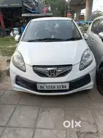 Honda Brio 2013-2016 VX O AT, 2015, Petrol