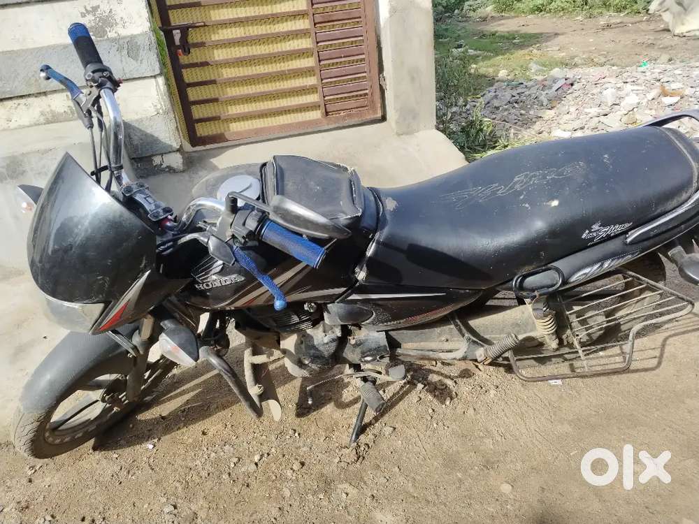 My new work parches mere ko new bike lena good condison