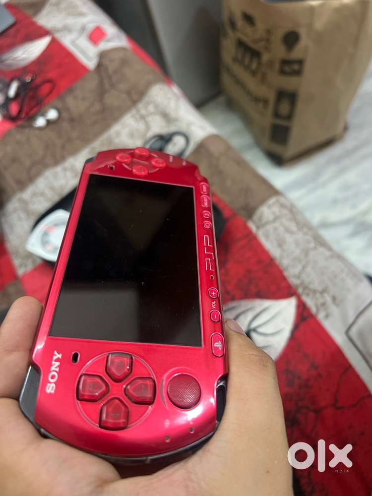 PSP 3001 (Red) - with custom firmware