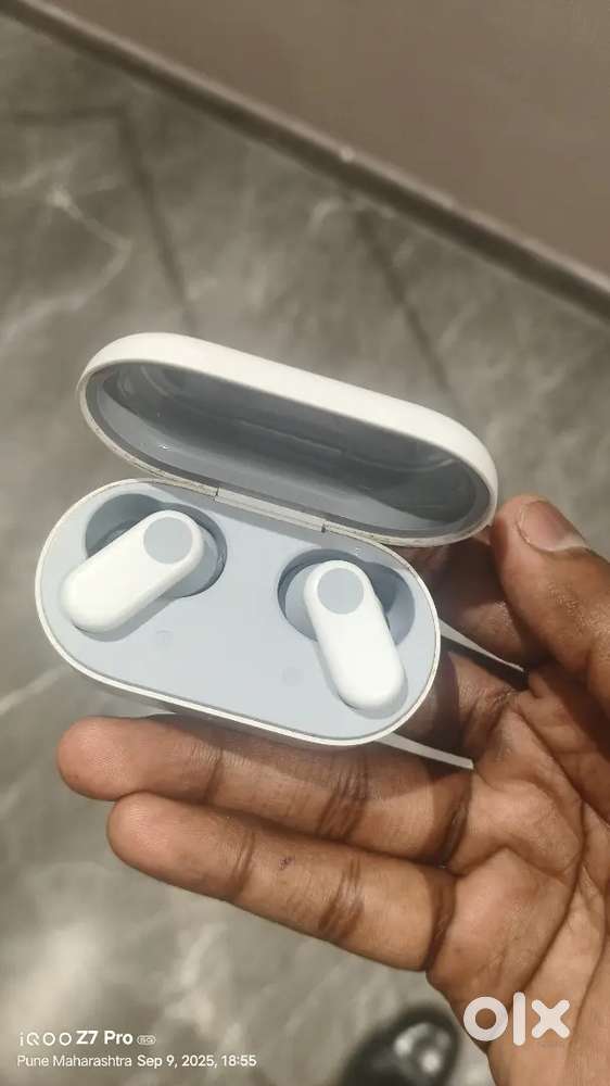 One plus Nord buds 2 earbuds
