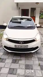 Tata Tiago, 2018, Petrol