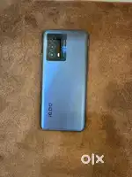 Iqoo z5 5G 8/128 in excellent condition