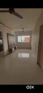 1 BHK. Available in rent.