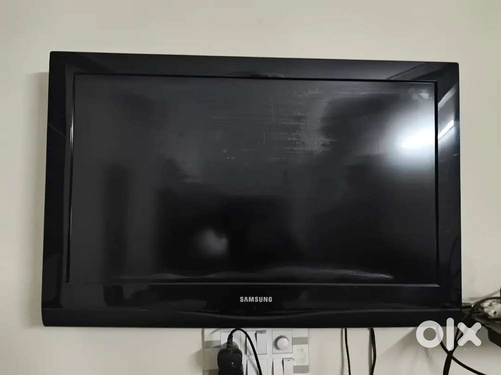 Samsung LA32C350 32 Multi System LCD TV