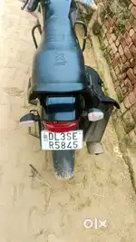 Bike ekdum ok h price or no. Photo me Dale hue h lene wale hi call kre