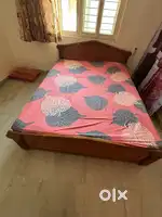 Bedroom bed