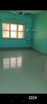 Woman room sharing