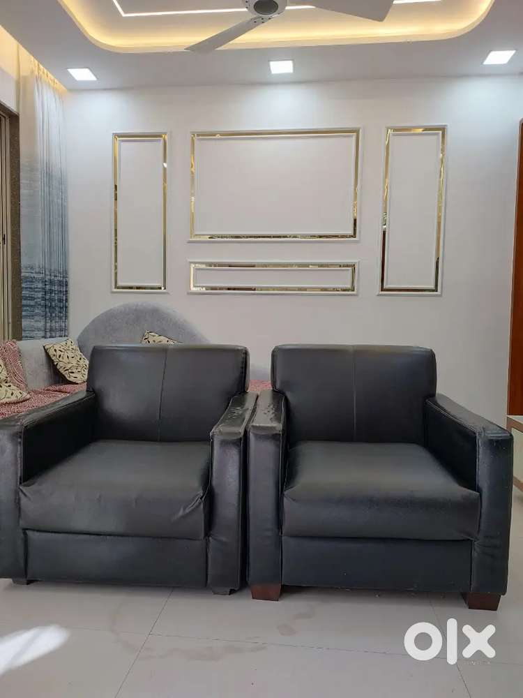 2 sofa chairs with new cushions
