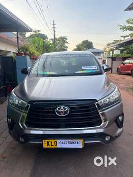 Toyota Innova Crysta 2022