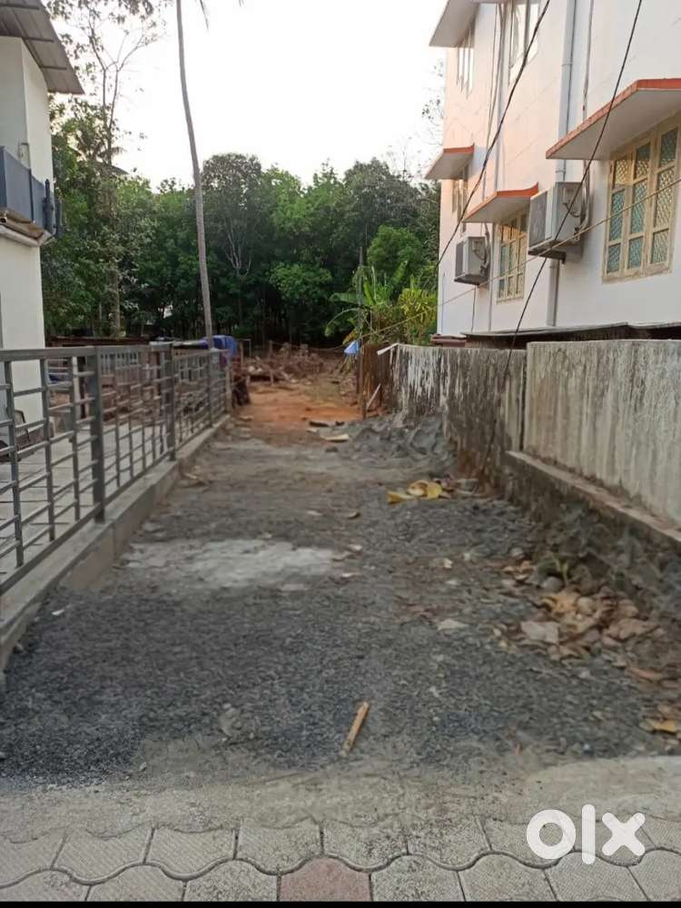 5cent plot for sale in konni town
