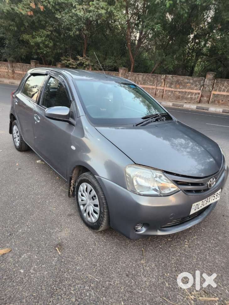Toyota Etios Liva 2013-2014 G, 2013, Petrol