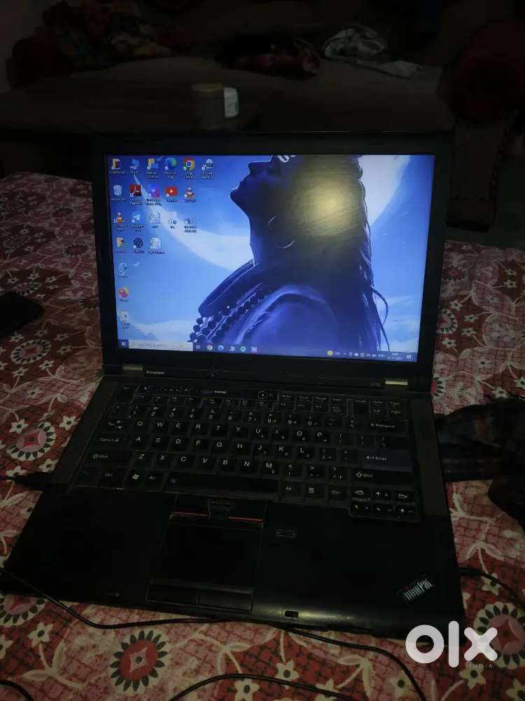 Laptop (ThinkPad)