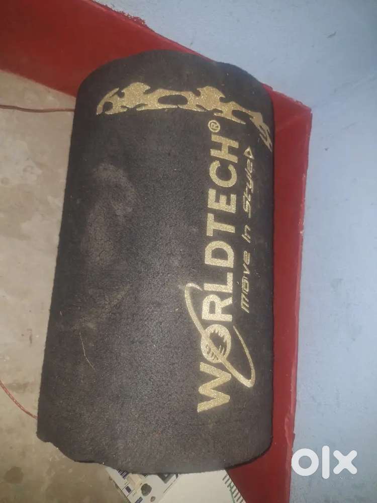 World teach car woofer with inbulde amplifier 12 inch
