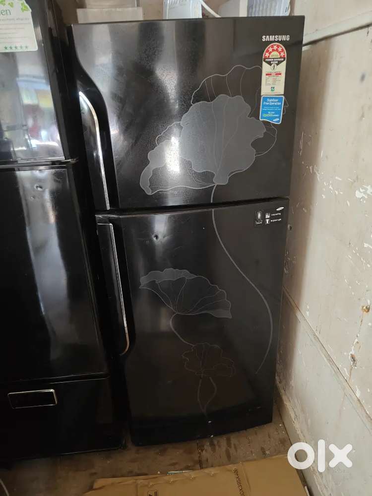 Double Door Samsung 5 Star Fridge with 3-Month Guarantee!