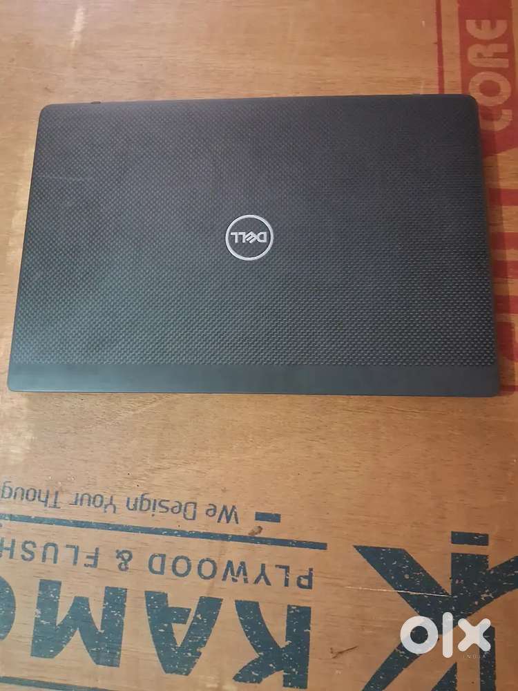 Dell Latitude 7300