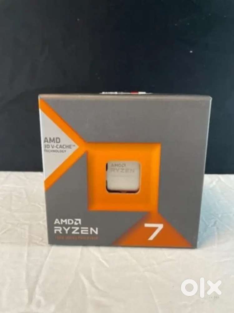 Used Processor AMD Ryzen7 7800X3D Processor.