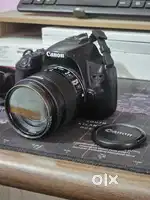 Canon 200d camera