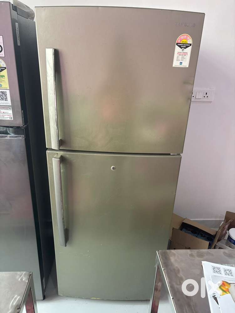 SAMSUNG 350 LTR REFRIGERATOR