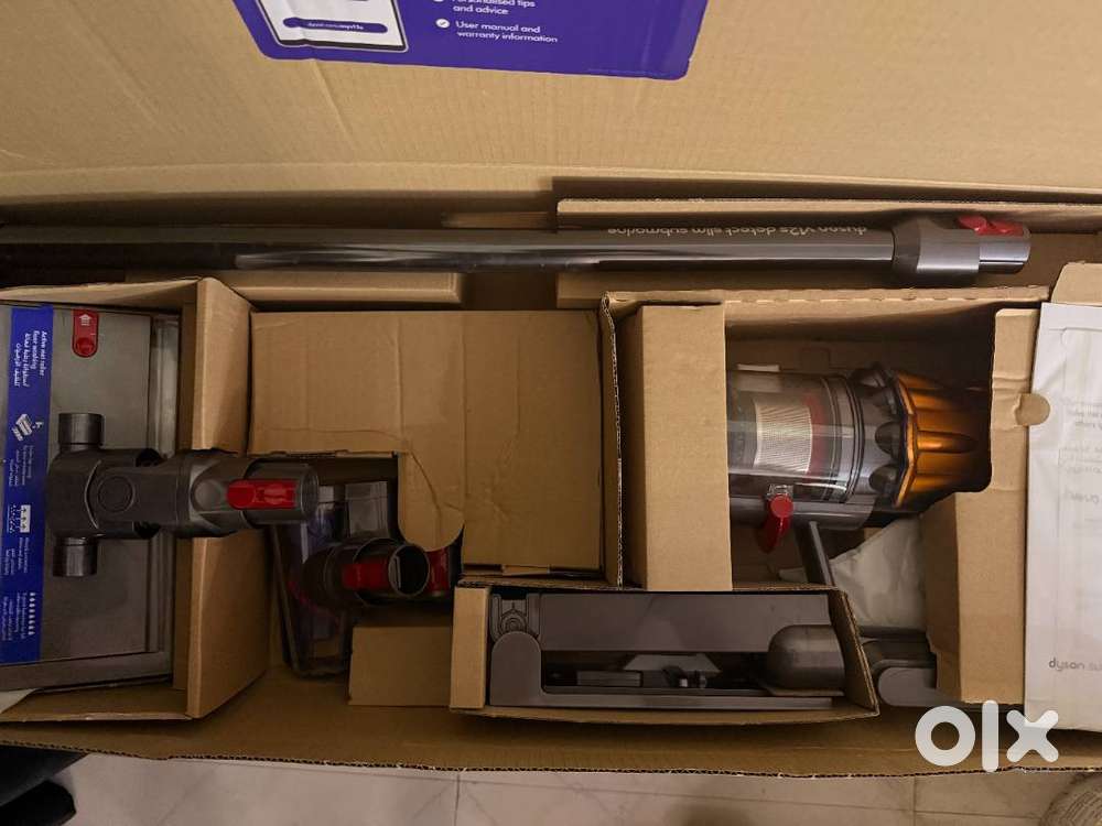 Dyson V12 Vaccum Cleaner