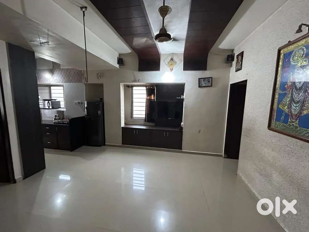 Bansi aparment madhav park