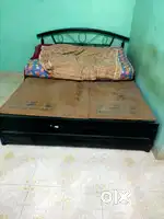 Queen Size Bed With Storage
