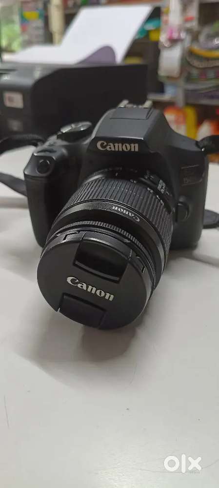 Canon  EOS1500 D camera