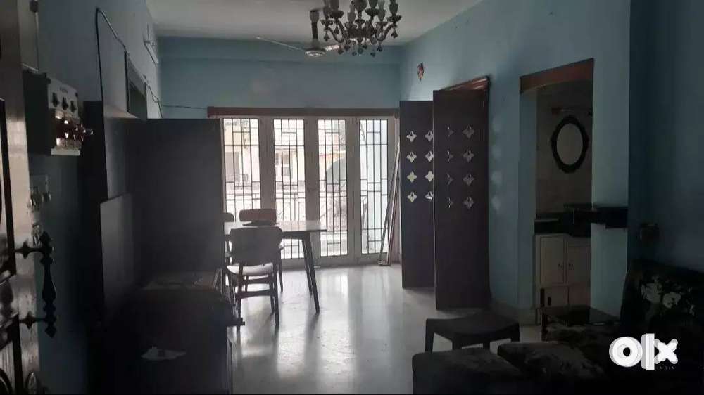 3 bhk Flat Rent Kodambakkam Lift car parking Bachelor or family