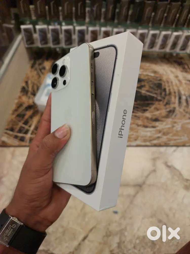 Iphone 15 pro max REFURBISHED Replacem Warranty it's Distributer price